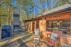 Blue Ridge Mtns Creekside Cabin with Hot Tub and Pier!